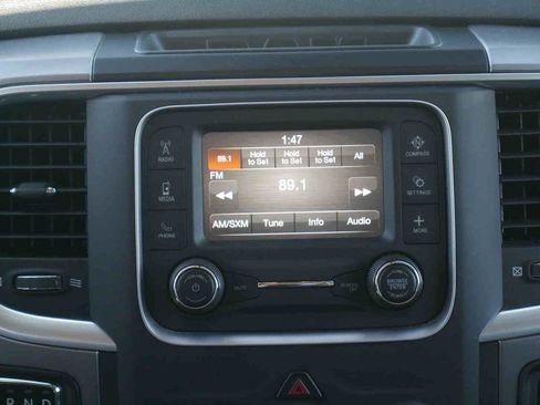 Used 2023 RAM 1500 Classic SLT AWD/4WD image 6