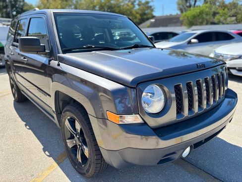 Used 2015 Jeep Patriot Sport w/ Power Value Group image 7
