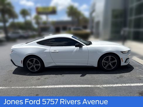 Certified 2024 Ford Mustang Premium RWD image 3
