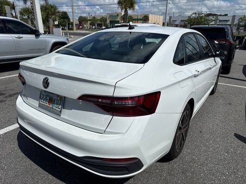 Used 2024 Volkswagen Jetta Sport FWD image 8