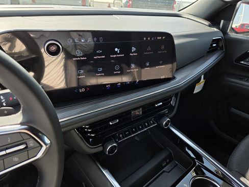 New 2026 Chevrolet Tahoe LS RWD image 19