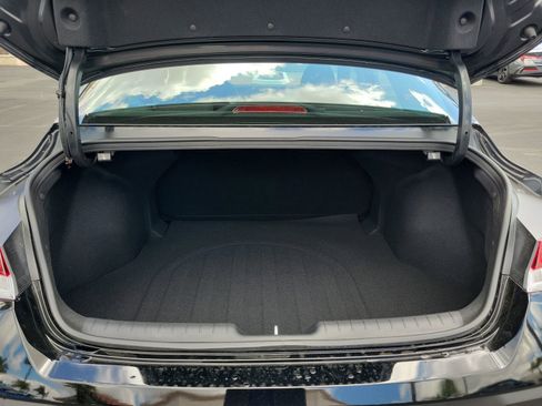 New 2026 Hyundai Elantra SE FWD image 19