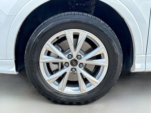 Used 2025 Audi Q3 2.0T Premium AWD/4WD image 40