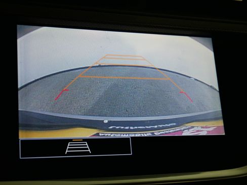 Used 2020 Buick Encore GX Preferred w/ Cold Weather Comfort Package FWD image 33