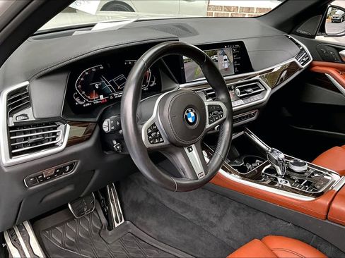 Used 2021 BMW X5 xDrive40i w/ M Sport Package image 18