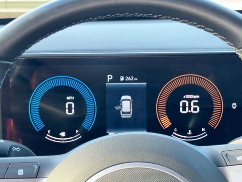 Used 2025 Hyundai Kona SEL image 19