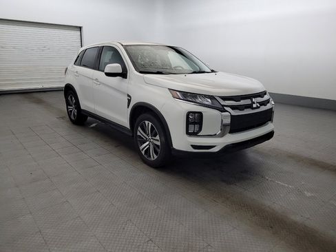 Used 2020 Mitsubishi Outlander Sport ES FWD image 13