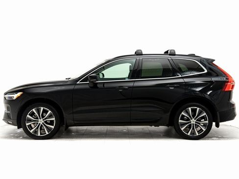 Used 2022 Volvo XC60 B5 Momentum w/ Advanced Package image 30