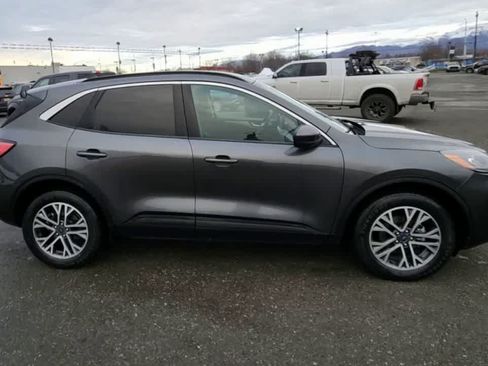 Used 2020 Ford Escape SEL AWD/4WD image 9