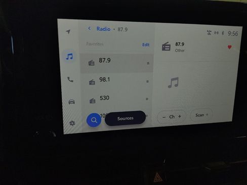 Used 2025 Toyota Corolla LE image 25