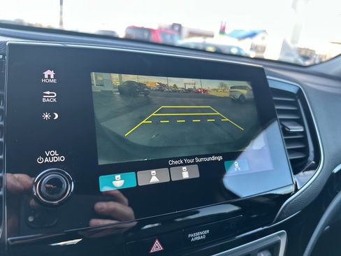 Used 2019 Honda Pilot Elite image 26