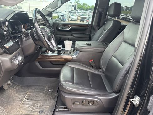 Used 2024 GMC Sierra 1500 Elevation w/ Elevation Premium Package AWD/4WD image 16