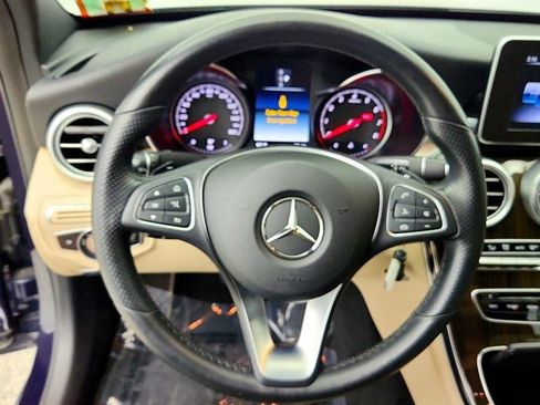 Used 2018 Mercedes-Benz C 300 4MATIC Sedan image 13