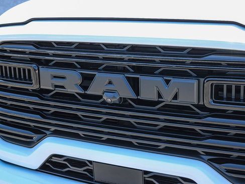 New 2026 RAM 2500 Laramie AWD/4WD image 6