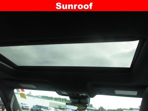 Used 2024 GMC Sierra 1500 Denali Ultimate AWD/4WD image 19
