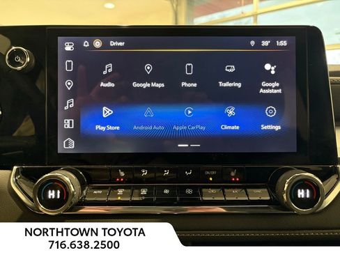 Used 2023 Chevrolet Colorado LT w/ LT Convenience Package II image 9