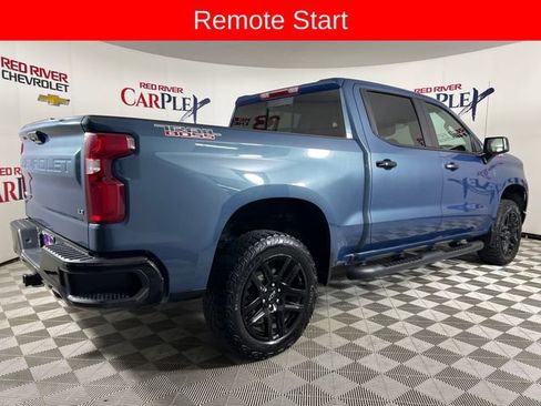 Used 2024 Chevrolet Silverado 1500 LT Trail Boss w/ Convenience Package II AWD/4WD image 8