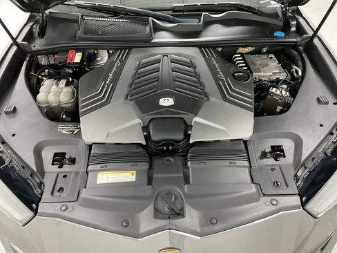 Used 2021 Lamborghini Urus AWD/4WD image 68
