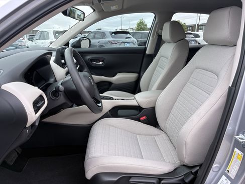 Certified 2026 Honda HR-V LX image 17