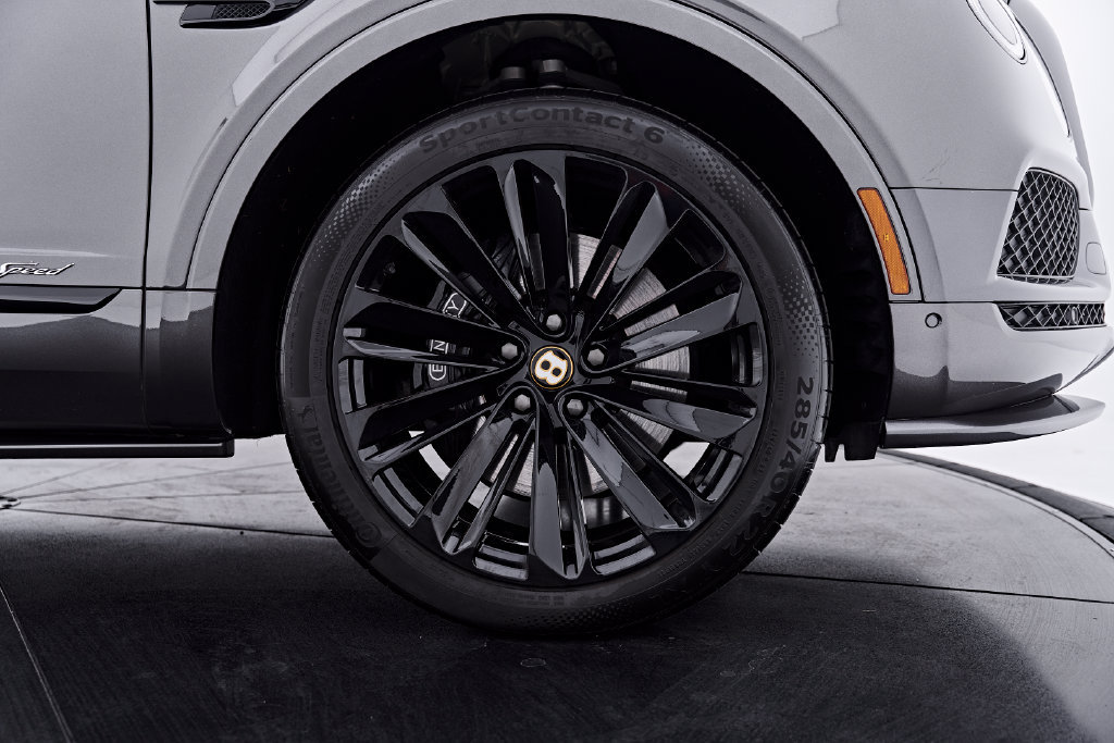 Used 2020 Bentley Bentayga Speed AWD/4WD image 31