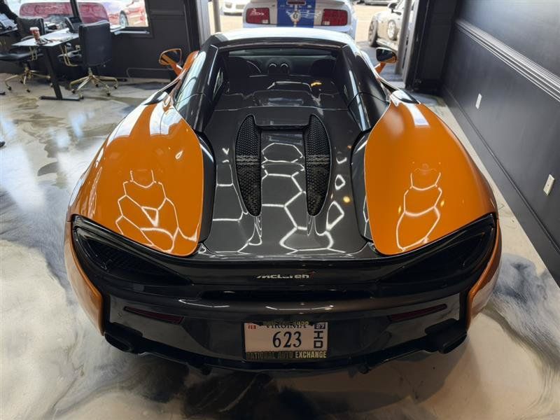 Used 2018 McLaren 570S Spider RWD image 57