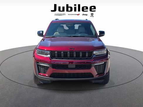 New 2026 Jeep Grand Cherokee Limited image 2