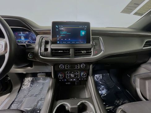 Used 2023 Chevrolet Tahoe Premier RWD image 21