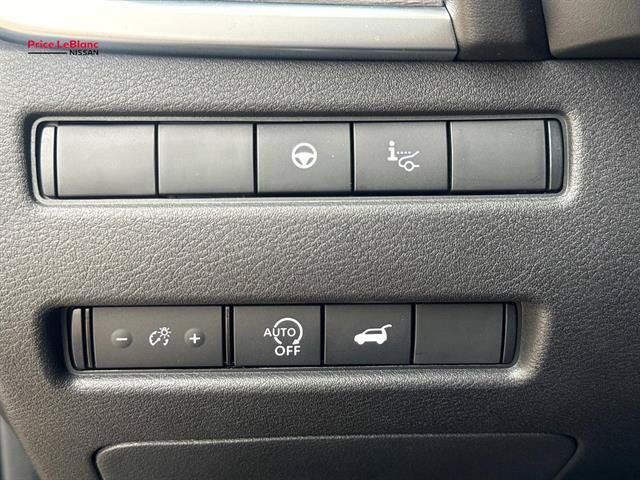 Certified 2026 Nissan Rogue Platinum w/ Platinum Premium Package AWD/4WD image 20