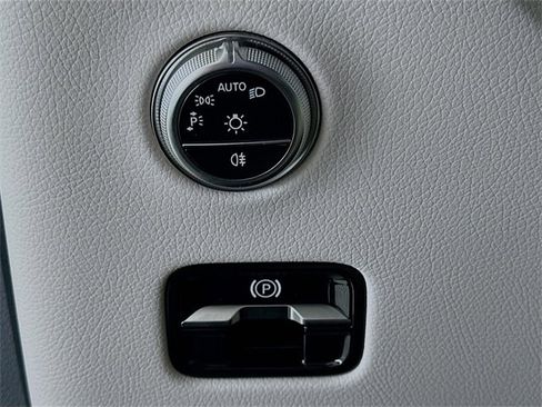 New 2026 Mercedes-Benz GLC 300 GLC 300 image 10