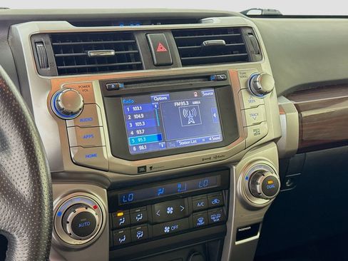 Used 2017 Toyota 4Runner Limited RWD image 15