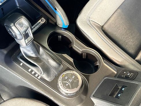 Used 2021 Ford Bronco Black Diamond image 16