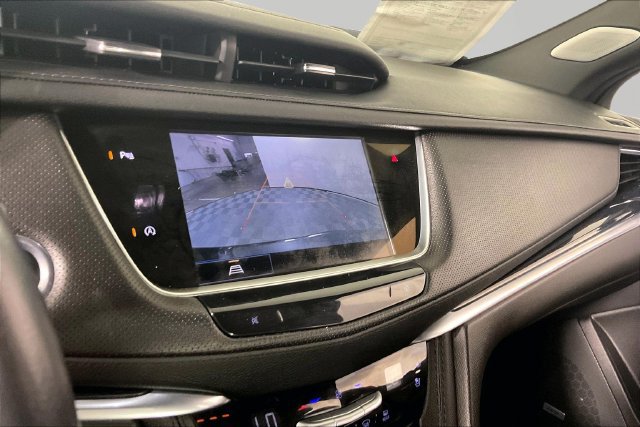 Used 2024 Cadillac XT5 Premium Luxury AWD/4WD image 13