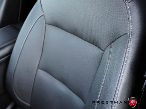 Used 2019 GMC Acadia SLT image 19