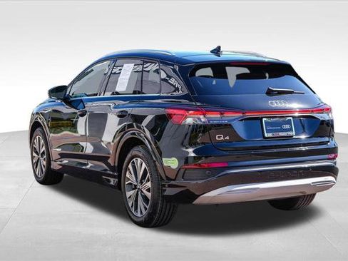 Certified 2023 Audi Q4 e-tron Premium Plus w/ Premium Plus RWD image 9