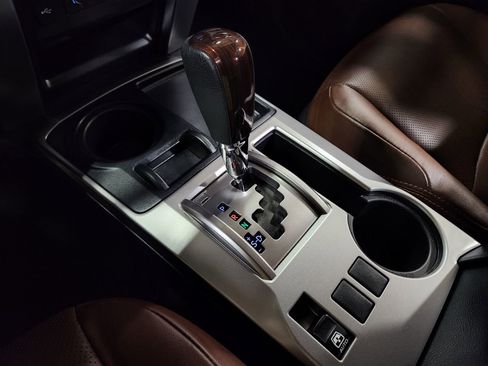 Used 2023 Toyota 4Runner Limited image 39