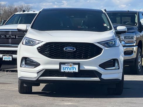 Used 2023 Ford Edge ST-Line w/ Class II Trailer Tow Package AWD/4WD image 12