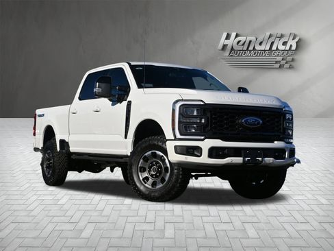 Used 2024 Ford F250 Lariat w/ Lariat Ultimate Package image 2