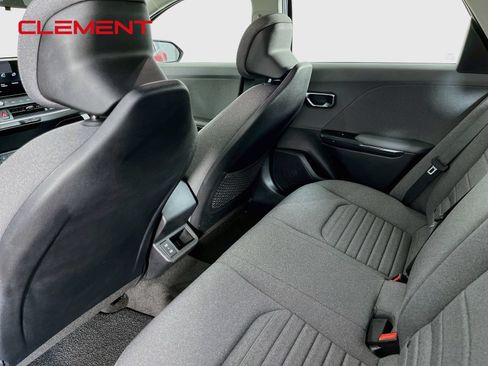 Used 2025 Kia K4 EX FWD image 31