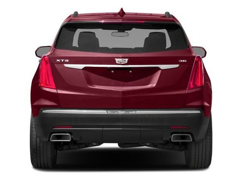 Used 2018 Cadillac XT5 Luxury w/ LPO, Wheel Lock Package FWD image 8