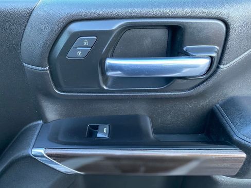 Used 2023 Chevrolet Silverado 2500 LT AWD/4WD image 10