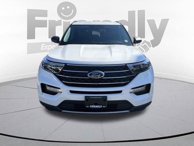 Used 2022 Ford Explorer XLT w/ Equipment Group 202A AWD/4WD image 12