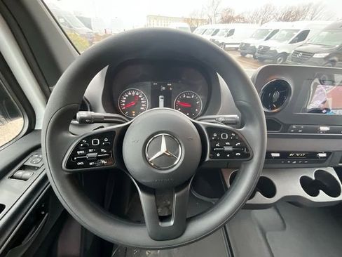 New 2024 Mercedes-Benz Sprinter 2500 w/ Acoustic Package image 16
