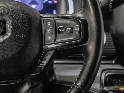 Used 2024 RAM 3500 Limited AWD/4WD image 18