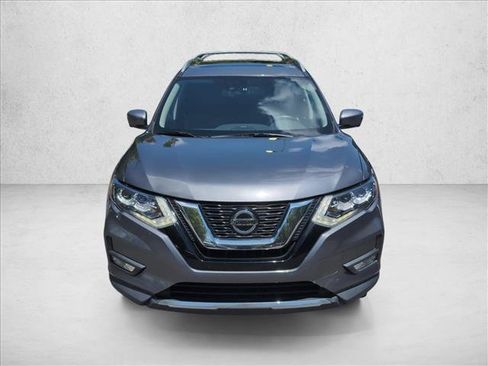 Used 2019 Nissan Rogue SL w/ Premium Package FWD image 2