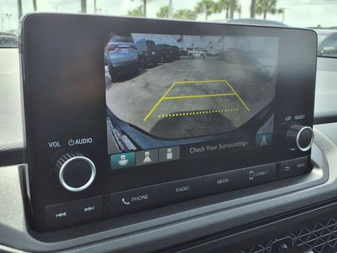 Used 2025 Honda Accord SE image 18