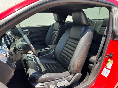 Used 2007 Ford Mustang GT RWD image 10