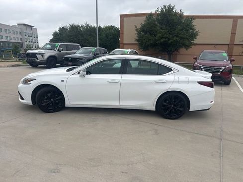 Used 2023 Lexus ES 350 w/ Premium Package image 5