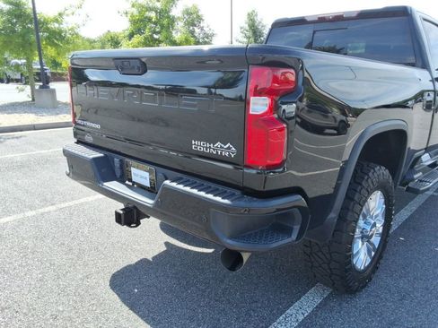Used 2021 Chevrolet Silverado 3500 High Country AWD/4WD image 16