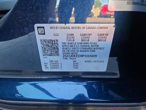 Used 2023 Chevrolet Silverado 1500 RST w/ Convenience Package II AWD/4WD image 40