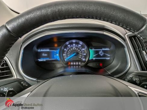 Used 2016 Ford Edge Titanium w/ Equipment Group 302A AWD/4WD image 19